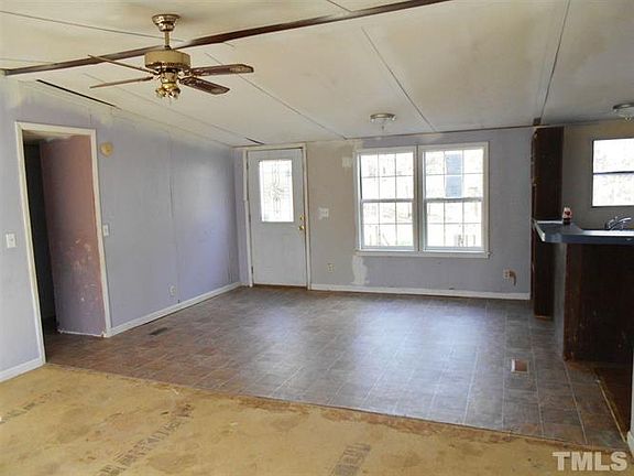 5th image of 3513 Calloway Dr