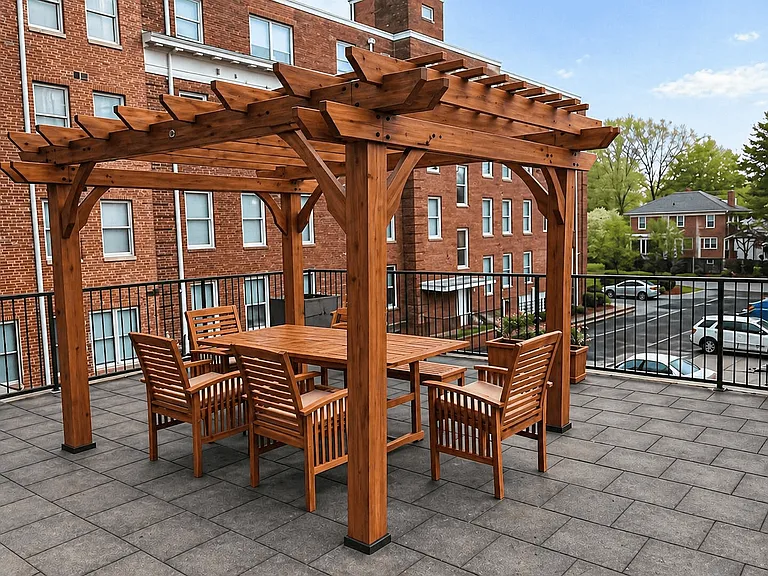 Highland Memorial Apartments — Photo 10