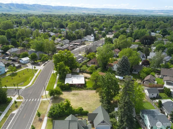 712 S Park Street, Walla Walla, WA 99362