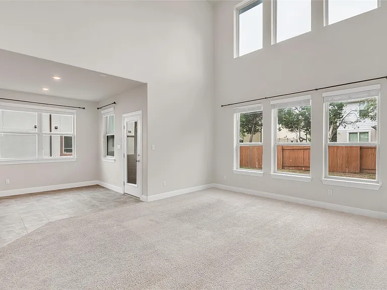5300 Cipriano Dr — Photo 5