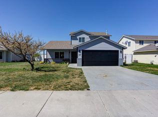 1116 N Beech Ave, Pasco, WA 99301