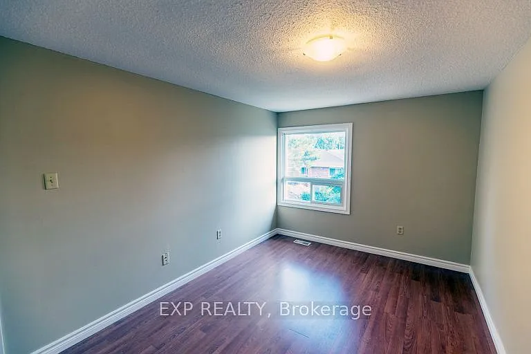 7591 Scholfield Rd #7 — Photo 6