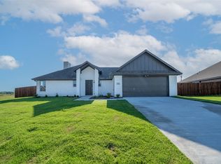 317 Pennington Rd, Nevada, TX 75173