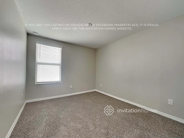 2219 Jungle Dr — Photo 13