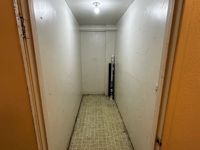 2519 4th St #9 — Photo 32