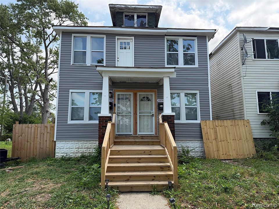 1st image of 15796 14th St