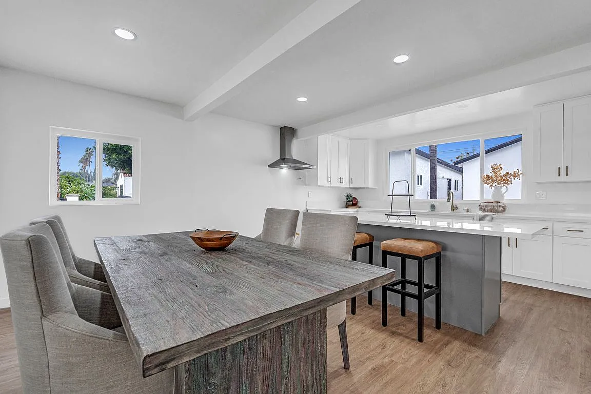 3 bed, 2.0 bath, 1852 sqft, $4,300 — Photo 4