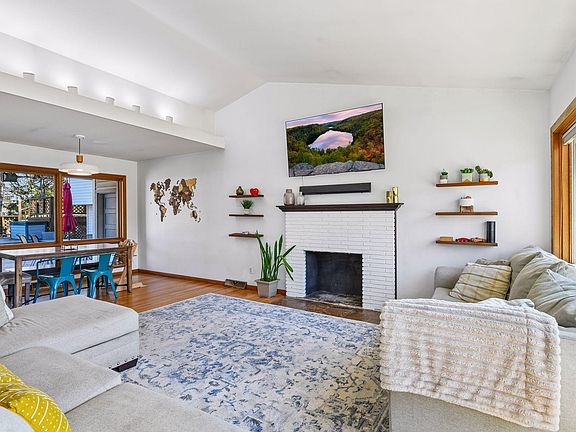 2nd image of 2712 Ohenry Rd