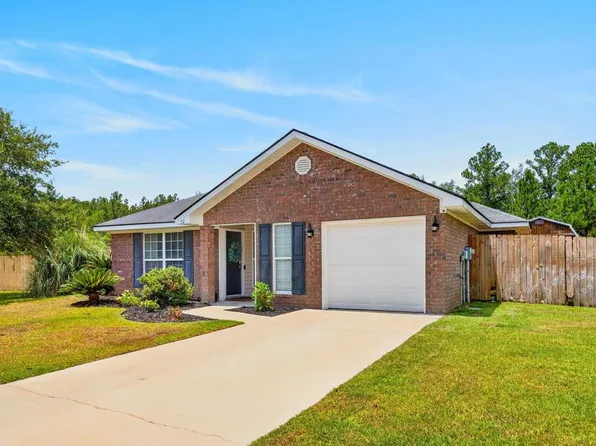 52 Pine View Rd SE, Ludowici, GA 31316