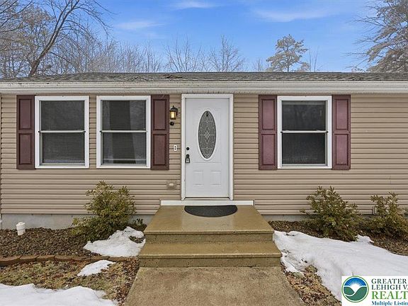 2nd image of 222 Cold Spring Dr