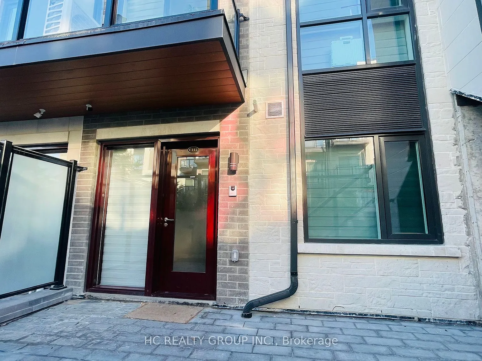 2 bed, $2,100 — Photo 3