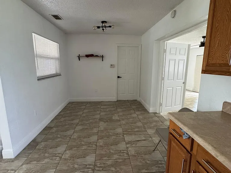 531 Wigman Dr — Photo 15