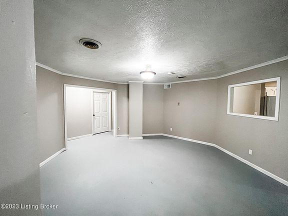 2nd image of 4867 Plum Creek Rd