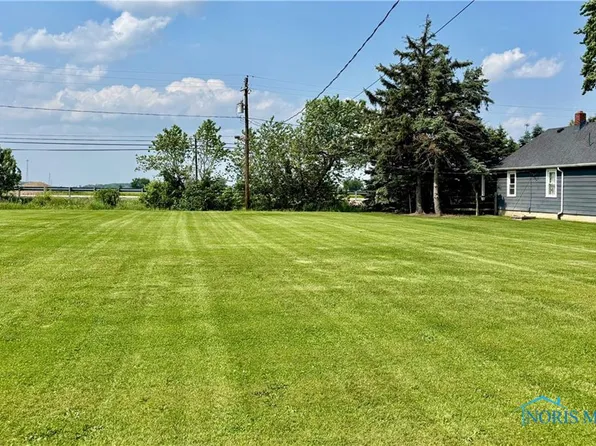 11225 Middleton Pike, Dunbridge, OH 43414