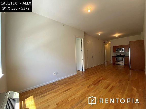 4th image of 107 Stockton St #3A