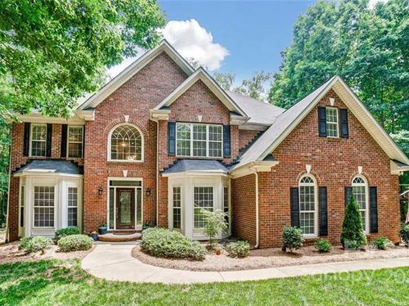 6025 Oak Ridge Ct