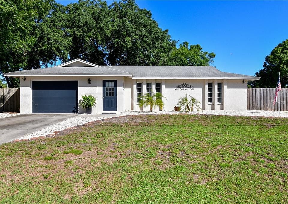 1st image of 2520 Amanda Dr