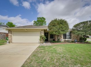 1 Atlanta Ct, Mansfield, TX 76063