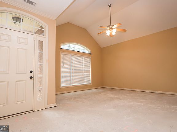 4th image of 203 Station Way