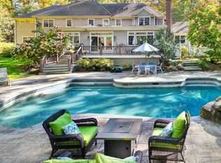 449 Dover Rd, Westwood, MA 02090