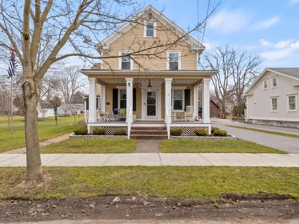12 2nd St, Scottsville, NY 14546