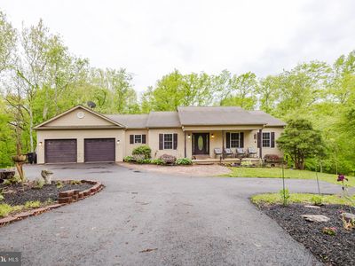 333 White Oaks Dr, Martinsburg, WV, 25404