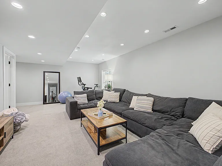 1371 Raleigh St — Photo 35