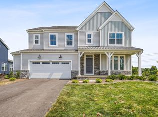 1607 Cromwill Loop, Delaware, OH 43015