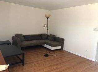 1512 Guilford Pl, Philadelphia, PA 19122