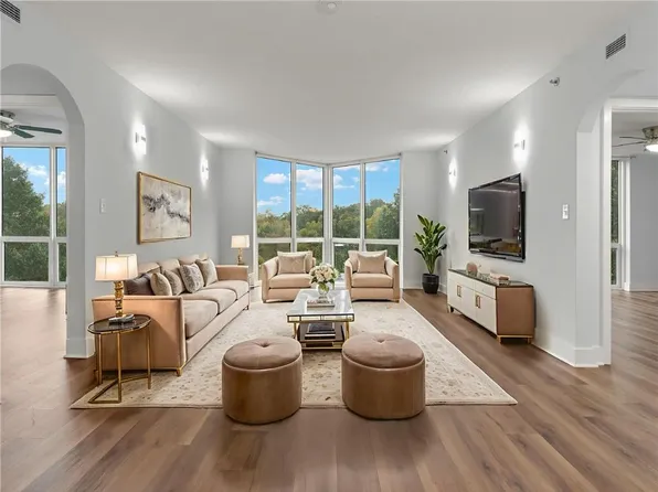 2870 Pharr Court South NW, Atlanta, GA