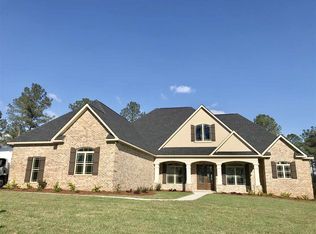 349 Sage Meadows Ln, Bonaire, GA 31005