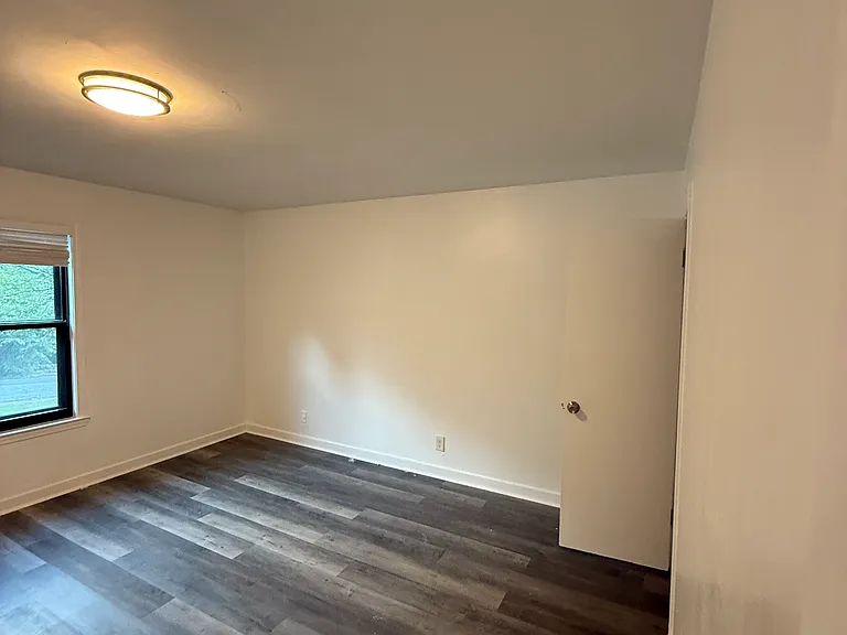 564 Springwoods Dr #2 — Photo 6