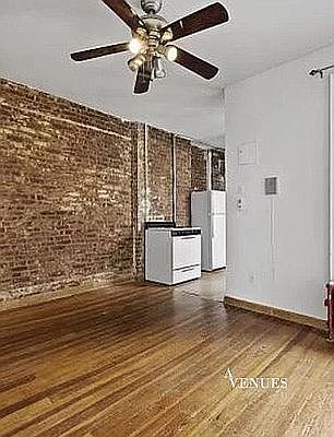 1st image of 366 E 69th St #20