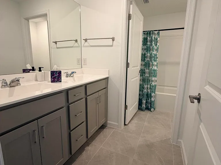 1707 Colebrook Cir SW — Photo 20