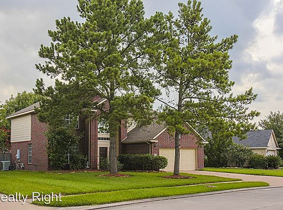 3rd image of 14619 Palos Park Dr