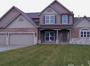 1214 Cashmere Ln, Saint Peters, MO 63376
