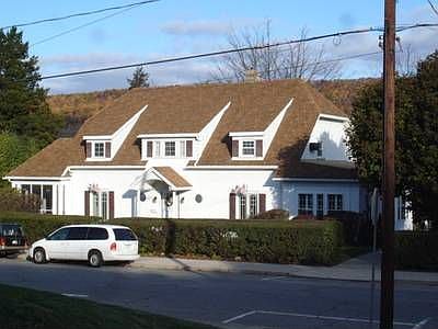1st image of 101 W Abbott St