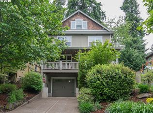 9003 SW 23rd Ave, Portland, OR 97219