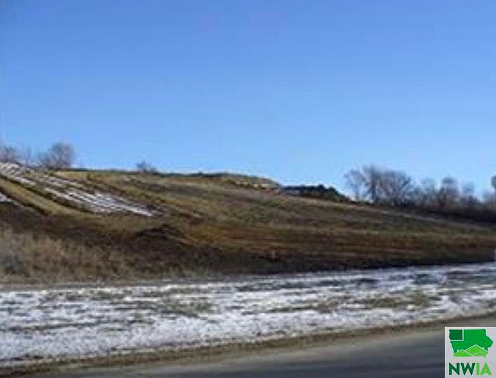 2nd image of 4200 Fremar Dr