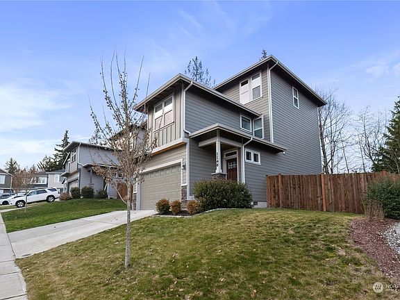 4th image of 1146 NE Sockeye Court