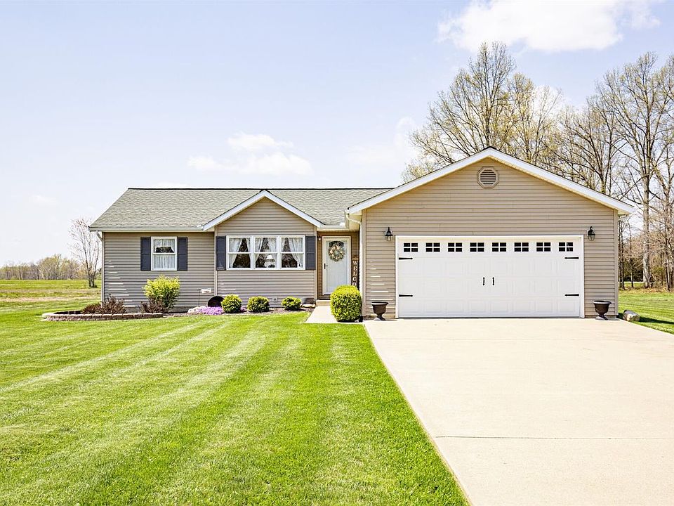 1st image of 118 Sequoia Dr