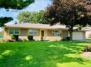 1121 Monticello Dr, Aurora, IL 60506