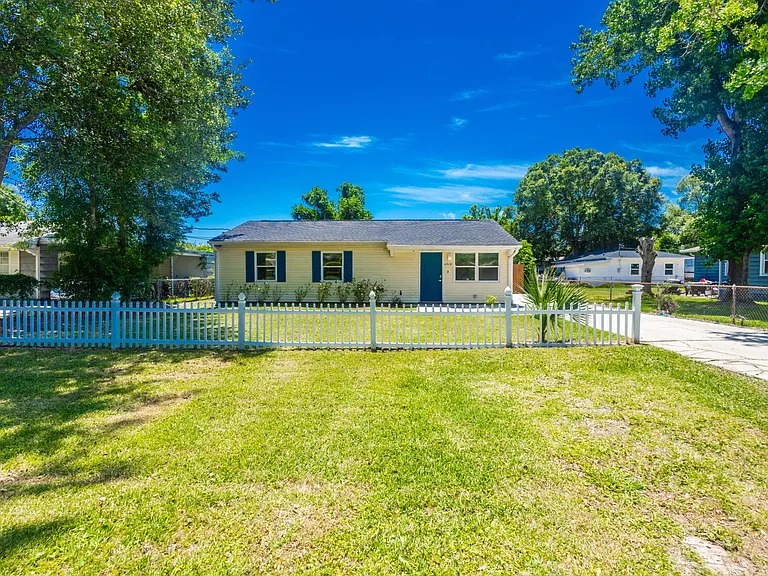 4519 Martha Ave — Photo 5
