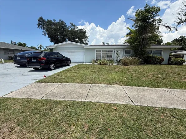 2915 Webber St, Sarasota, FL 34239