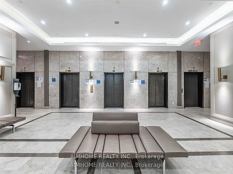 155 Yorkville Ave #1015 — Photo 6