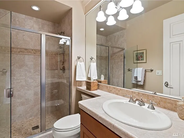 10444 NE 16th Pl — Photo 26