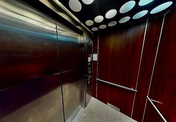 5th image of 8414 143rd St Ph 3