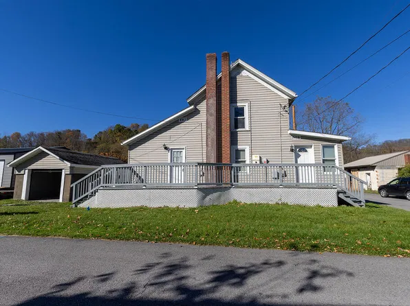 116 Spring St, Portage, PA 15962