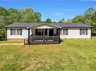 2837 Refuge Church Dr, Trinity, NC 27370