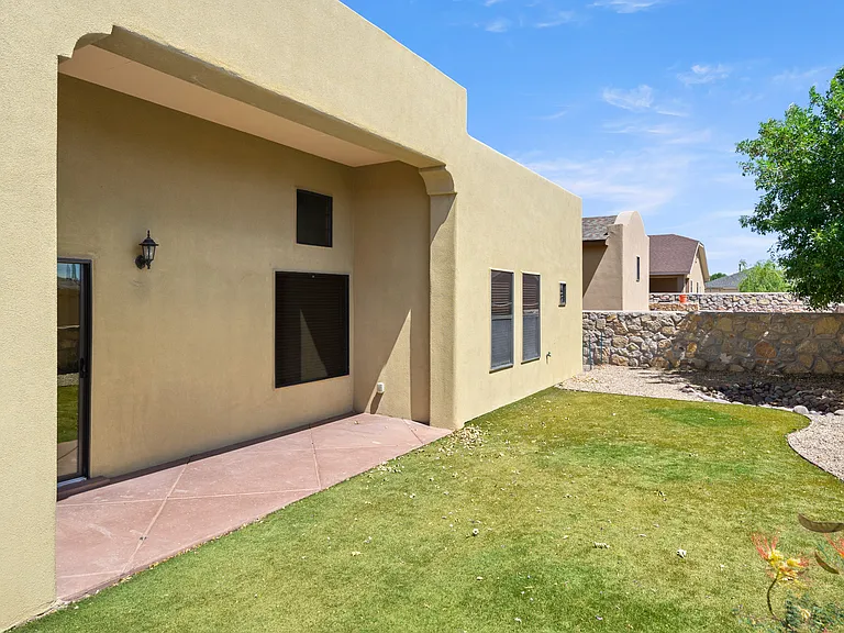 3950 Agua De Vida Dr — Photo 30